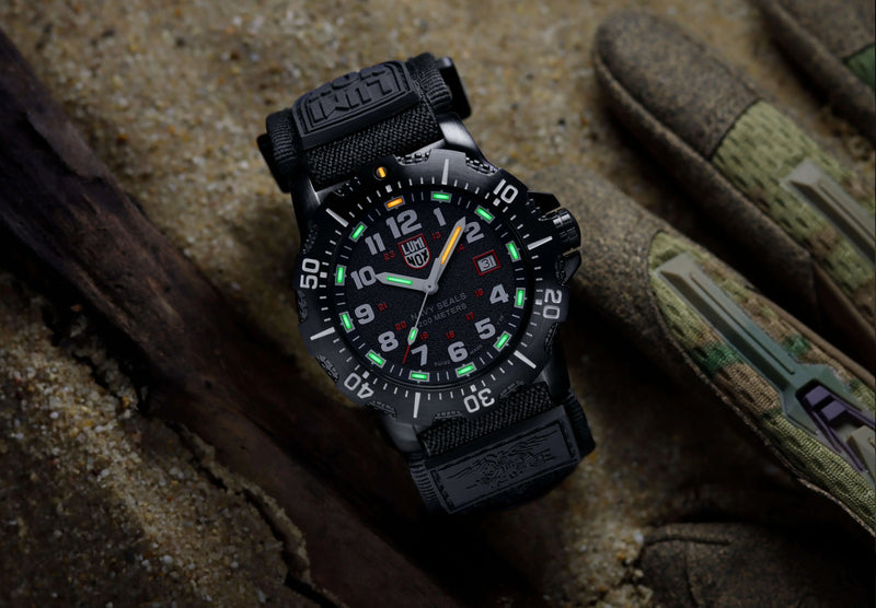 Luminox